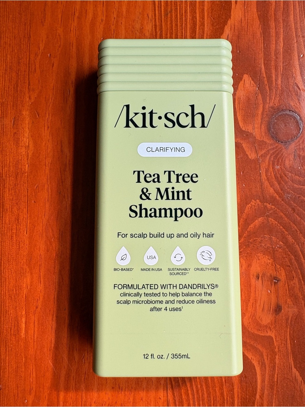 NEW kitsch Tea Tree & Mint Clarifying Shampoo